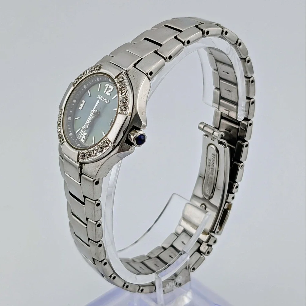 Seiko Coutura 7N82-0BF0 Diamond Bezel MOP Sapphire Women's Watch 28mm 7